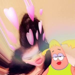 Meet your Posher, Abbey